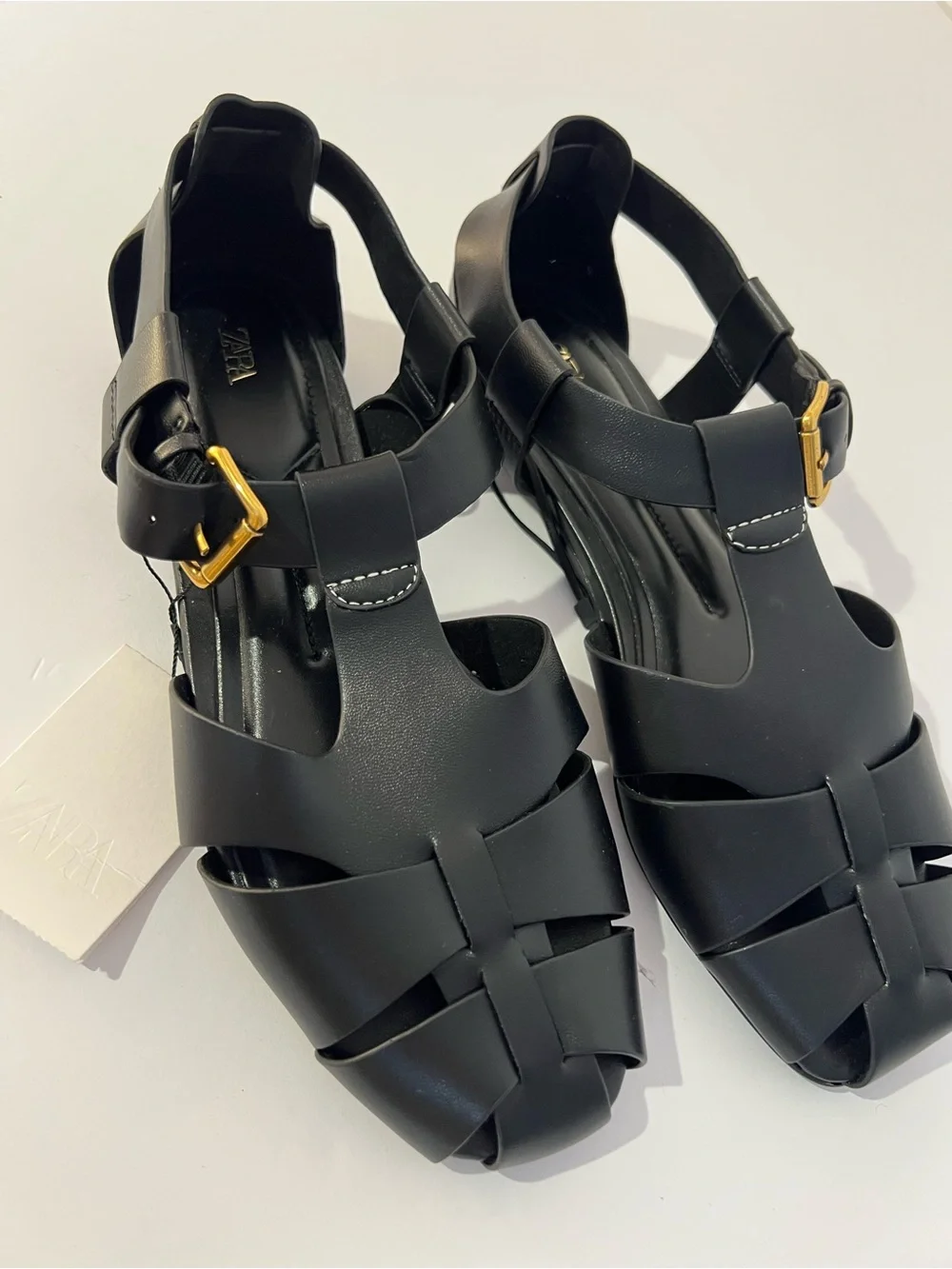 ZARA Black Flat Fisherman Women’s
Sandals Black NWT 8 (39) - Picture 6 of 12